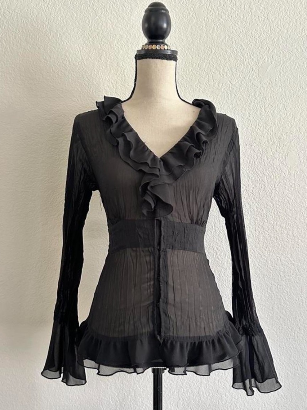 Theme Black Ruffled V-Neck Long Sleeve Blouse